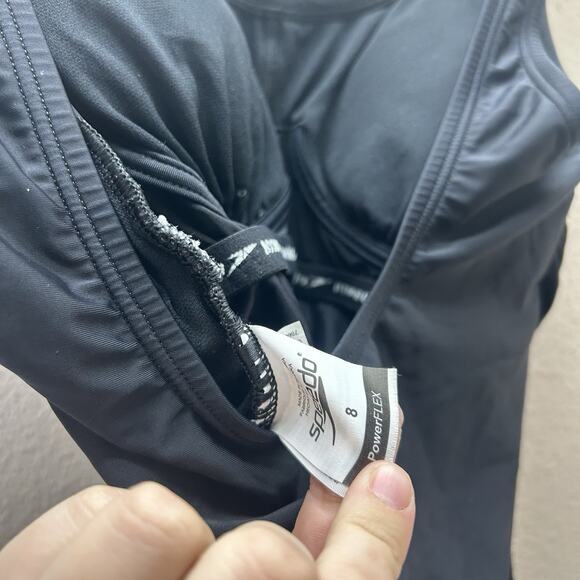 Speedo Swimsuit Padded Full Coverage Swimwear Size 8 Black Tummy Control - Picture 5 of 5